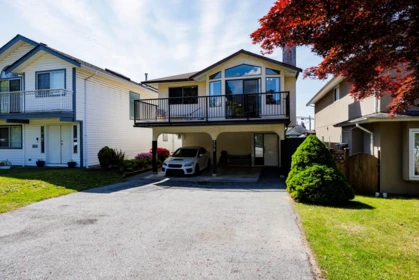 239 E 20th Street, North Vancouver, BC, North Vancouver — Single Family Residence for sale