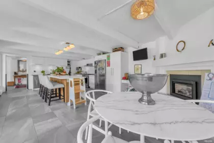 1555 Queens Avenue, West Vancouver, BC, West Vancouver — Single Family Residence for sale
