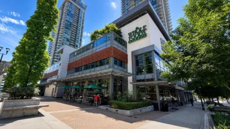Hot Tub / Spa Photo of 3807 2108 Gilmore Avenue, Burnaby, BC