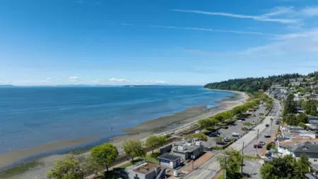 Community Amenities Photo (Clubhouse) of 203 1150 Oxford Street, White Rock, BC