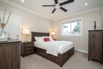 Guest Bathroom Photo of 12623 90a Avenue, Surrey, BC
