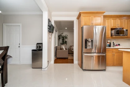 Walk-In Closet Photo of 12623 90a Avenue, Surrey, BC