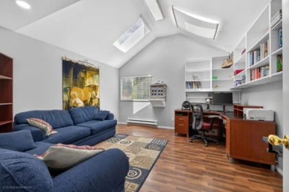 Mudroom Photo of 12460 63a Avenue, Surrey, BC