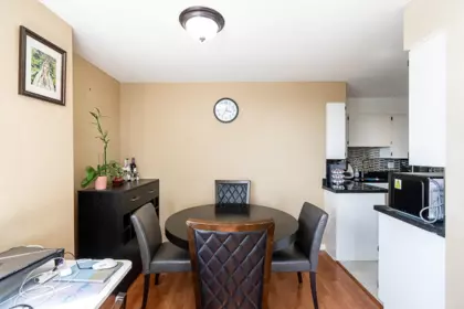 Bedroom 3 Photo of 1408 9521 Cardston Court, Burnaby, BC