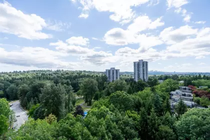 Laundry Room Photo of 1408 9521 Cardston Court, Burnaby, BC