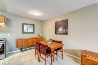 Kitchen Island Photo of 206 1473 Blackwood Street, White Rock, BC