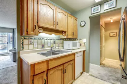 Primary Bedroom Photo of 206 1473 Blackwood Street, White Rock, BC
