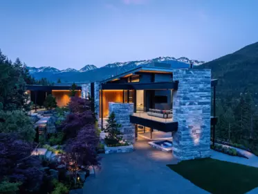 5412 Stonebridge Drive, Whistler, BC, Whistler — Single Family Residence for sale