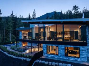 5412 Stonebridge Drive, Whistler, BC, Whistler — Single Family Residence for sale
