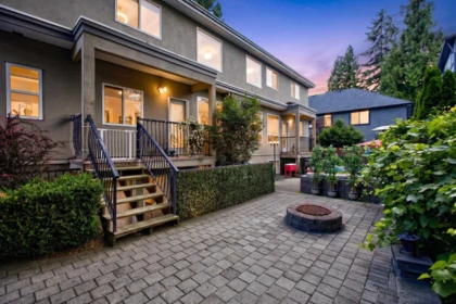 Swimming Pool Photo of 21291 122b Avenue, Maple Ridge, BC