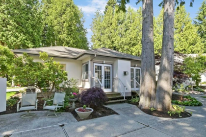 Outdoor Patio Photo of 7 13911 16 Avenue, Surrey, BC