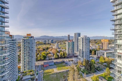 Loft / Bonus Room Photo of 3103 13325 102a Avenue, Surrey, BC