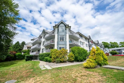 Backyard Photo of 302 11601 227 Street, Maple Ridge, BC