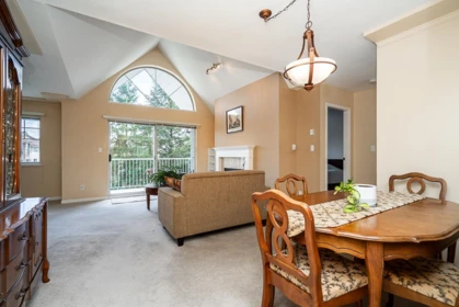 302 11601 227 Street, Maple Ridge, BC, Maple Ridge — Apartment/Condo for sale