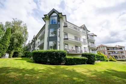 Outdoor Deck Photo of 302 11601 227 Street, Maple Ridge, BC