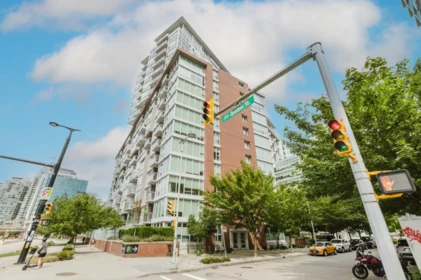 1821 1618 Quebec Street, Vancouver, BC, Vancouver — Apartment/Condo for sale