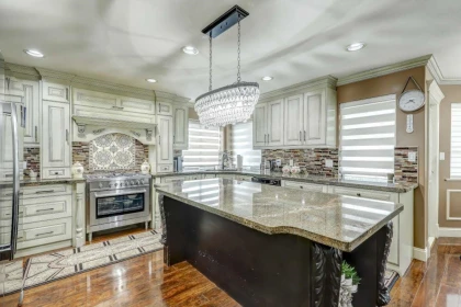 Breakfast Nook Photo of 15341 80 Avenue, Surrey, BC