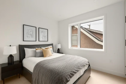 Primary Bedroom Photo of 2 475 W 20th Avenue, Vancouver, BC