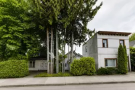 4768 Fraser Street, Vancouver, BC