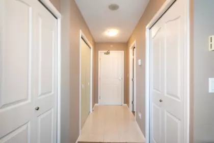 Laundry Room Photo of 804 739 Princess Street, New Westminster, BC