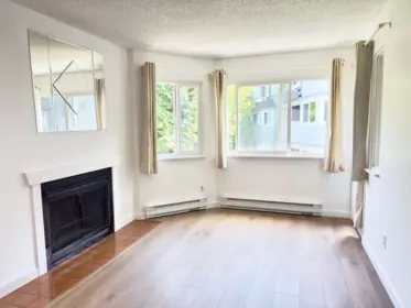 Primary Bedroom Photo of 303 9890 Manchester Drive, Burnaby, BC
