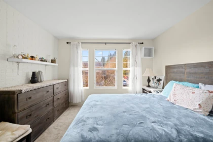 Powder Room Photo of 10292 242b Street, Maple Ridge, BC