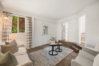 Breakfast Nook Photo of 17459 61b Avenue, Surrey, BC