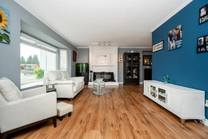 21233 92a Avenue, Langley, BC, Langley — Single Family Residence for sale