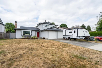 21233 92a Avenue, Langley, BC, Langley — Single Family Residence for sale
