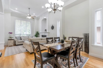 Breakfast Nook Photo of 16488 104a Avenue, Surrey, BC