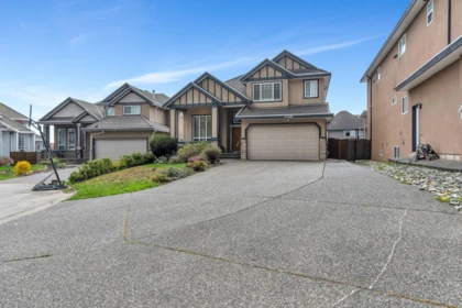 16488 104a Avenue, Surrey, BC, Surrey — Single Family Residence for sale
