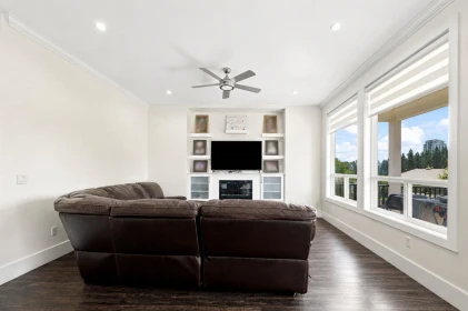 Breakfast Nook Photo of 32594 Peardonville Road, Abbotsford, BC