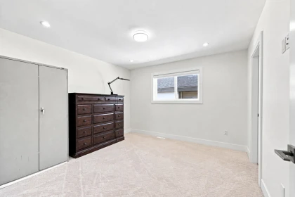 Entry Foyer Photo of 32594 Peardonville Road, Abbotsford, BC