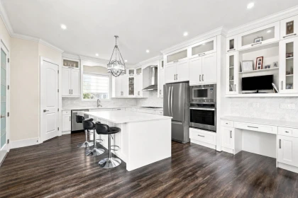 Primary Bedroom Photo of 32594 Peardonville Road, Abbotsford, BC