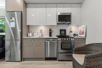 Kitchen Photo of 112 45500 Market Way, Chilliwack, BC