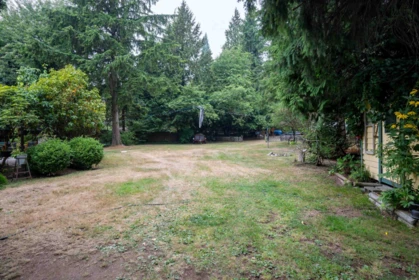 Powder Room Photo of 12921 56 Avenue, Surrey, BC