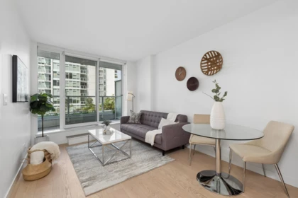 531 2220 Kingsway Street, Vancouver, BC, Vancouver — Apartment/Condo for sale