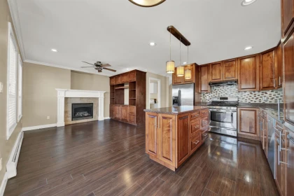 Kitchen Photo of 16773 63 Avenue, Surrey, BC