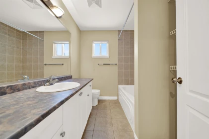 Mudroom Photo of 16773 63 Avenue, Surrey, BC