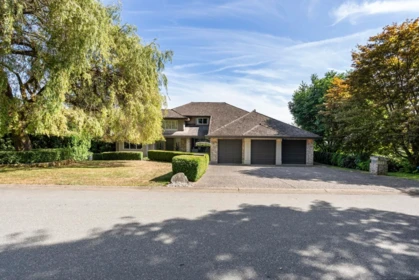 16672 77 Avenue, Surrey, BC, Surrey — Single Family Residence for sale