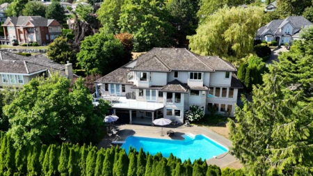 Hot Tub / Spa Photo of 16672 77 Avenue, Surrey, BC