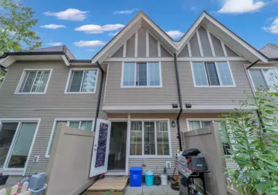30 12778 66 Avenue, Surrey, BC, Surrey — Townhouse for sale