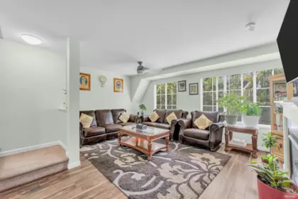 Kitchen Photo of 30 12778 66 Avenue, Surrey, BC