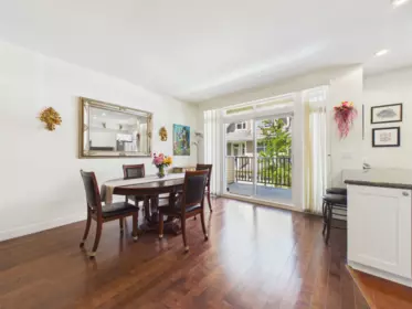 Kitchen Island Photo of 6 15237 36 Avenue, Surrey, BC