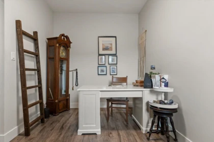 Mudroom Photo of 34 628 Mccombs Drive, Harrison Hot Springs, BC