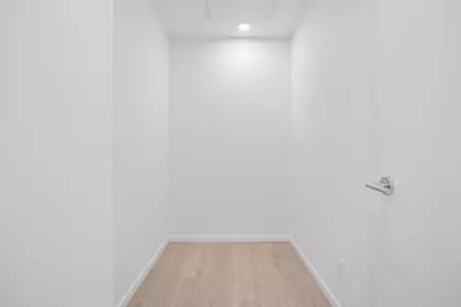 Walk-In Closet Photo of 1320 6300 Minoru Boulevard, Richmond, BC