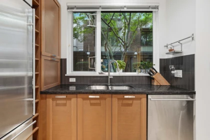 27 230 Salter Street, New Westminster, BC, New Westminster — Townhouse for sale