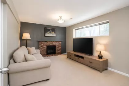 Basement Recreation Room Photo of 6250 171 Street, Surrey, BC