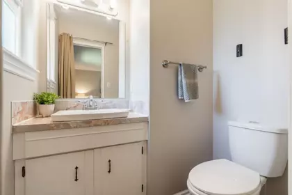 Guest Bathroom Photo of 6250 171 Street, Surrey, BC