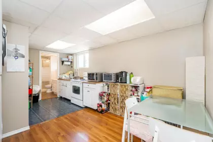 Laundry Room Photo of 6250 171 Street, Surrey, BC